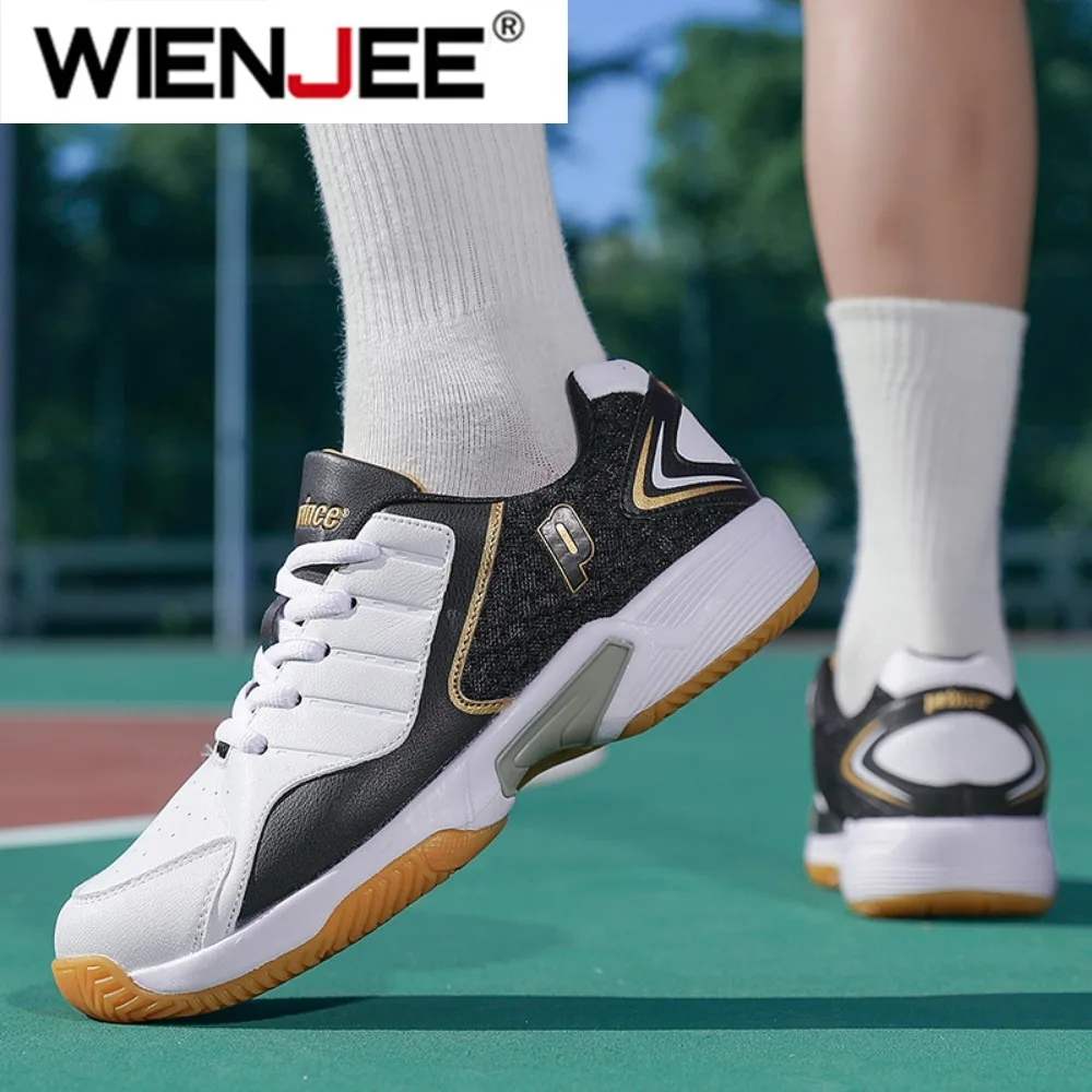أحذية رياضية احترافية للرجال و - مراجعة Badminton Court وسعره