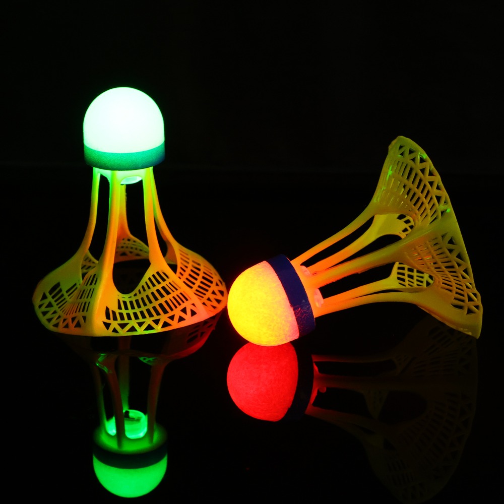 12-1 قطعة LED تضيء كرات كرة ال - مراجعة Badminton Bwf وسعره