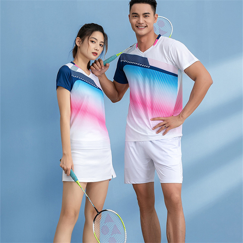 الريشة الفانيلة و السراويل الر - مراجعة Badminton Shuttlecock وسعره